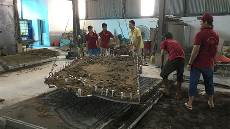 Câu hỏi về quy trình sản xuất cổng nhôm đúc