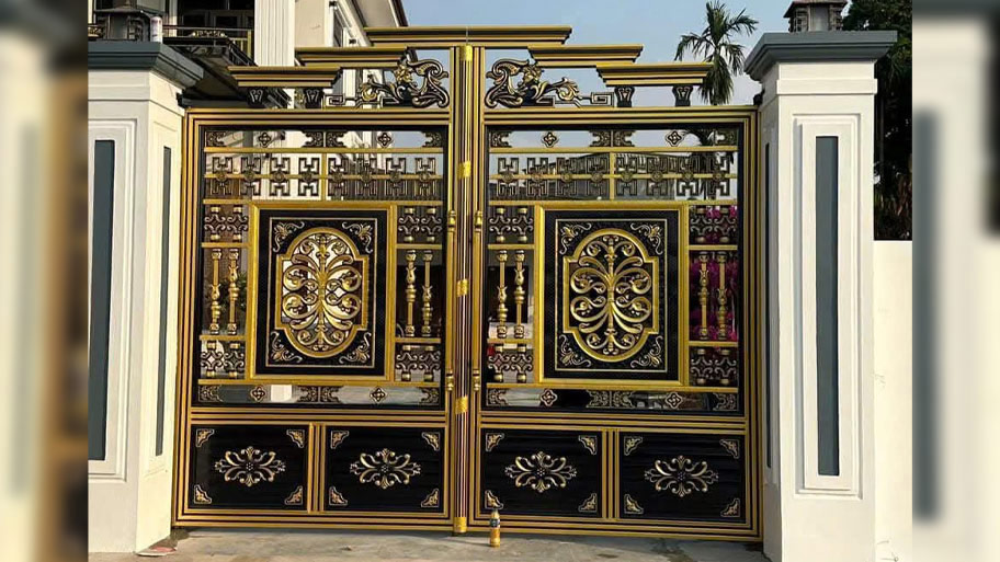 Cổng nhôm đúc chân không cho nhà phố đẹp