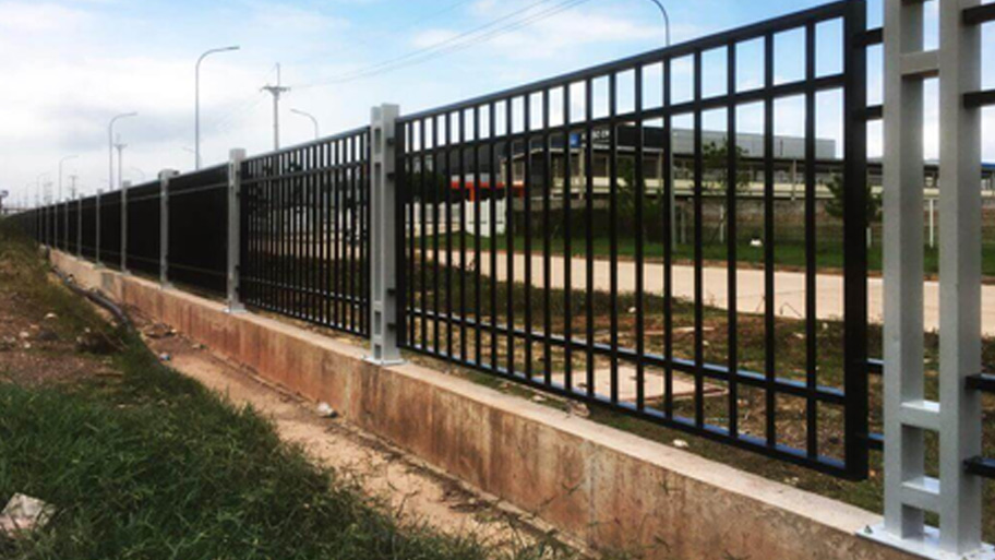 Hàng rào sắt giá rẻ bền đẹp
