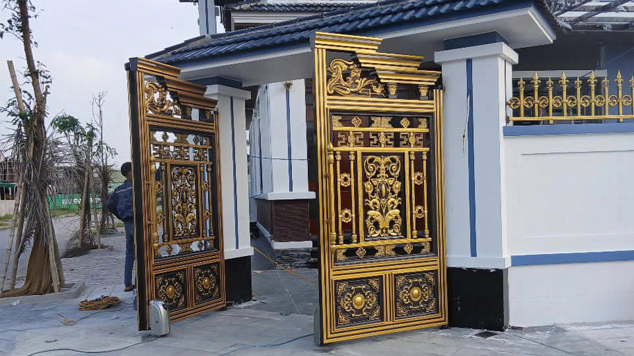 Lý do cần tìm hiểu kỹ trước khi mua cổng nhôm đúc